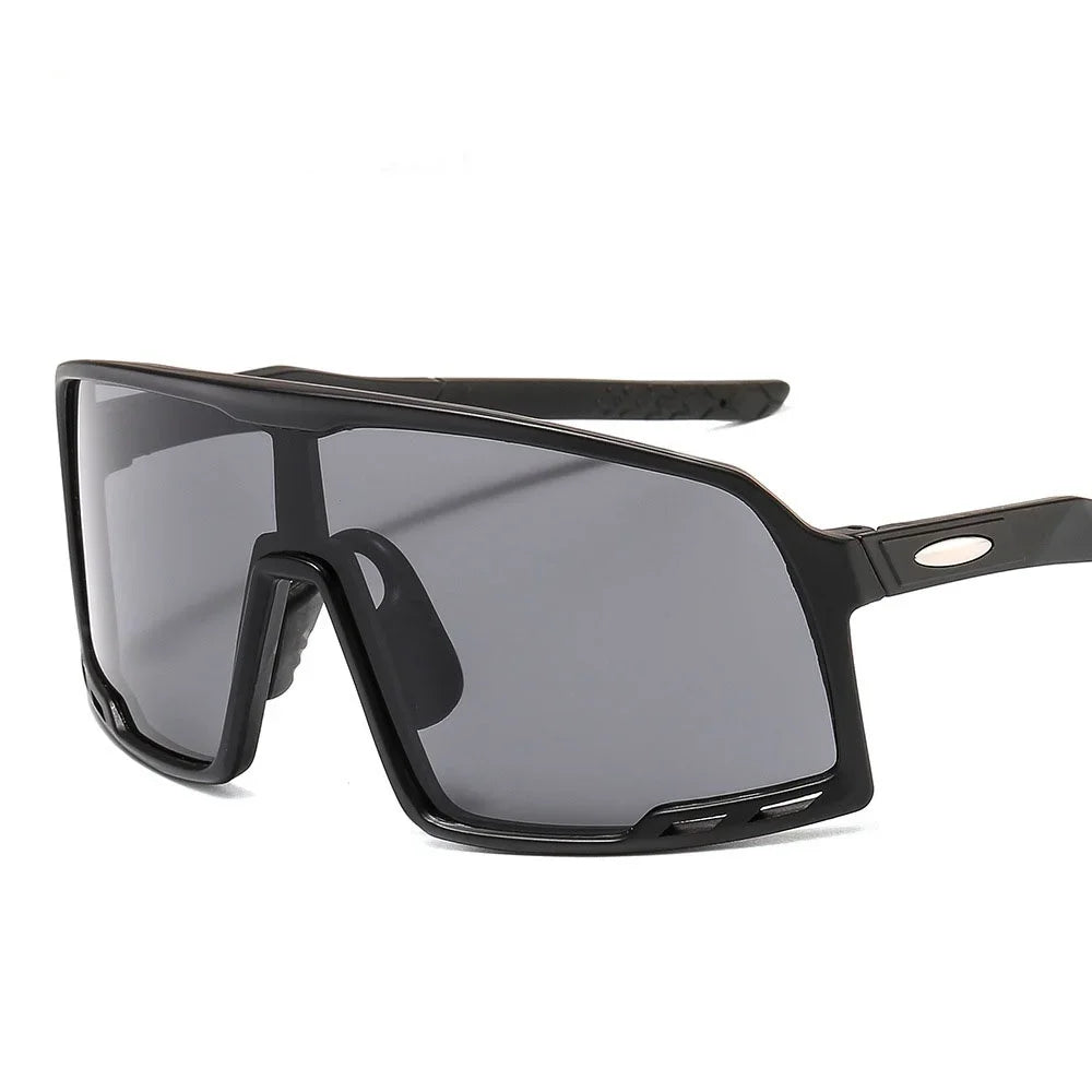 Óculos de Sol Esportivos – Estilo e Performance ao Ar Livre